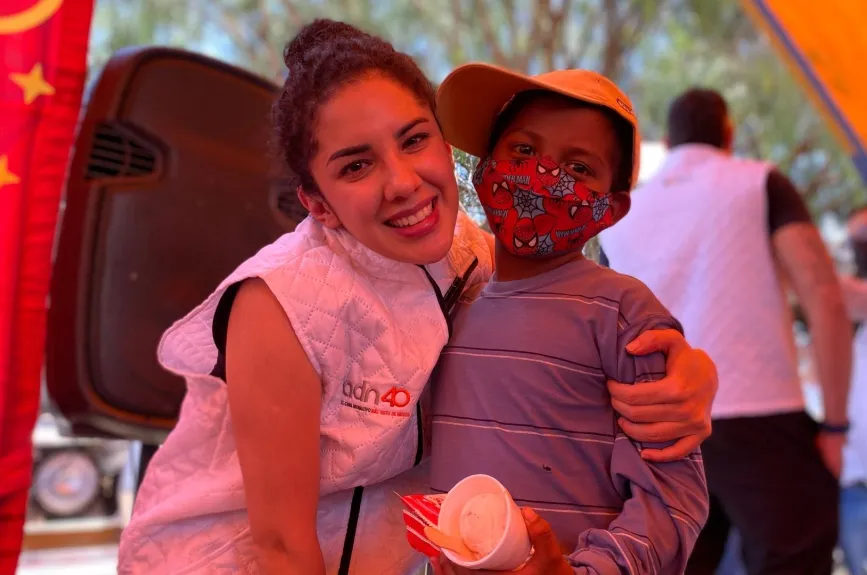 Visitamos a los niños de las ladrilleras de Chalco, Edomex y les llevamos un dulce regalo. ¡Revive los mejores momentos!