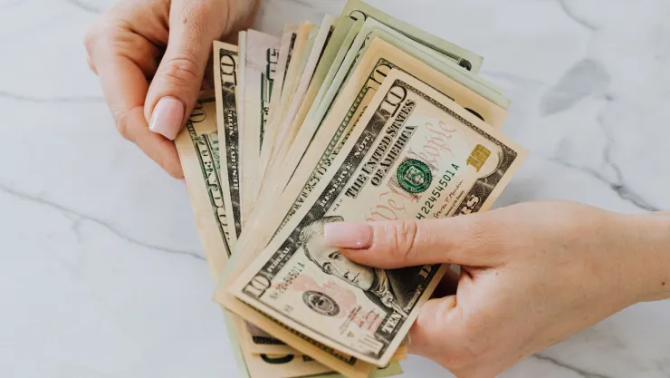 Miles revisan el precio del dólar HOY en Tijuana: así se cotiza la moneda este 13 de agosto