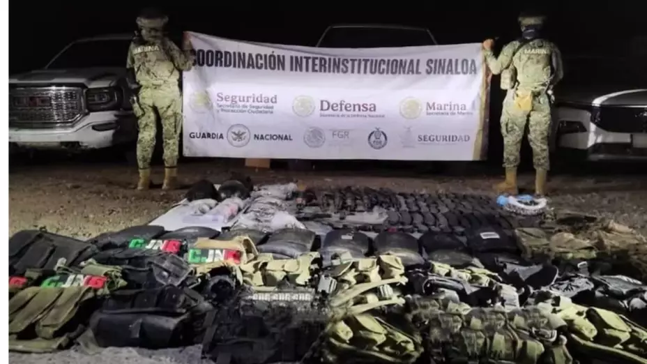 Sinaloa alianza Chapitos CJNG arsenal autos