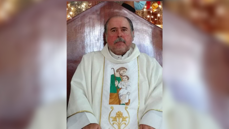 Sacerdote Isaías Ramírez González.