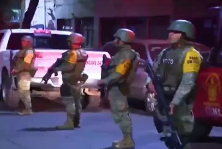 Vecinos de la Peralvillo en la CDMX alertan sobre venta ilegal de gasolina