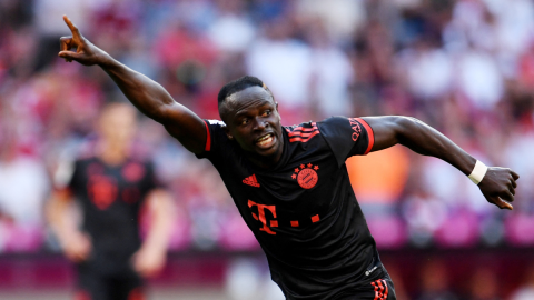 Sadio Man&eacute; con la camiseta del Bayern Munich