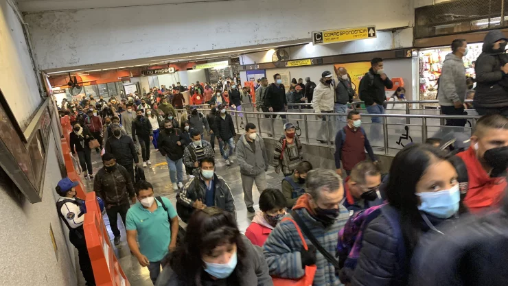 Metro CDMX: Hay retrasos de 15 minutos en la Línea 3