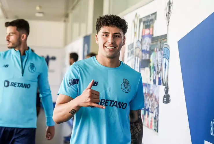 Jorge S&aacute;nchez con el equipo del Porto