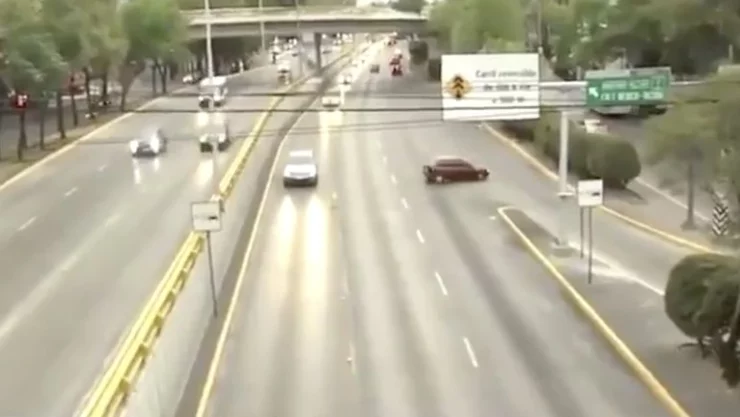 Congreso de CDMX pide a Semovi implementar adecuadamente carriles reversibles