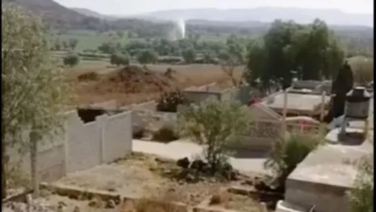 Reportan nueva fuga de combustible en Tlahuelilpan.