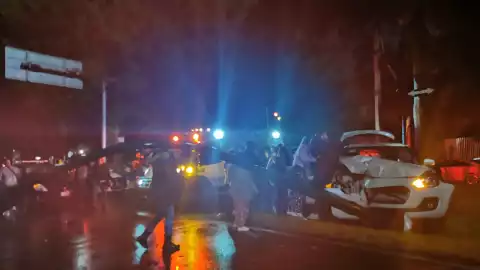 tira poste y cableado GAM.jpeg