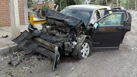 Camioneta de Yanin Campos.jpg