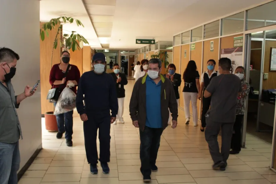Pacientes imss.jpg