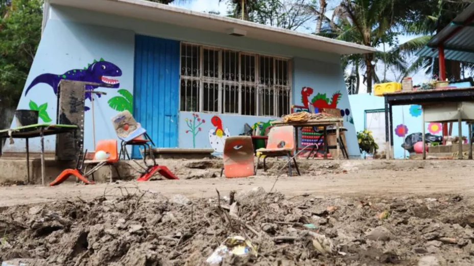 SEP semáforo daños1.jpg