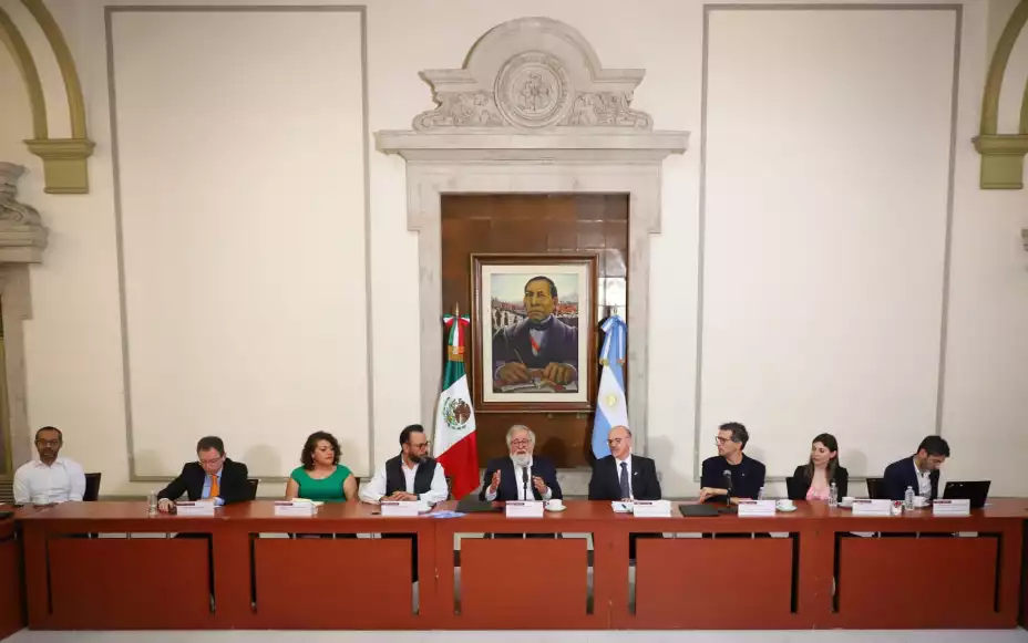 México Aregentina 7 de septiembre.jpg