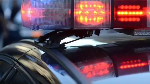 Reportan ATAQUE con arma a las afueras de escuela PRIMARIA; hay personas heridas