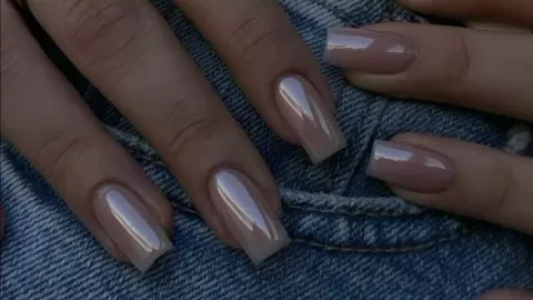 39 diseños de uñas que puedes usar en rubber y se verán elegantes: en cuadradas o almendradas