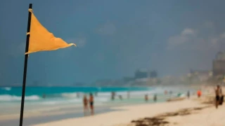 Izan BANDERA AMARILLA en costas de Yucatán por la llegada del Frente Frío No. 19; ¿Es Malo?
