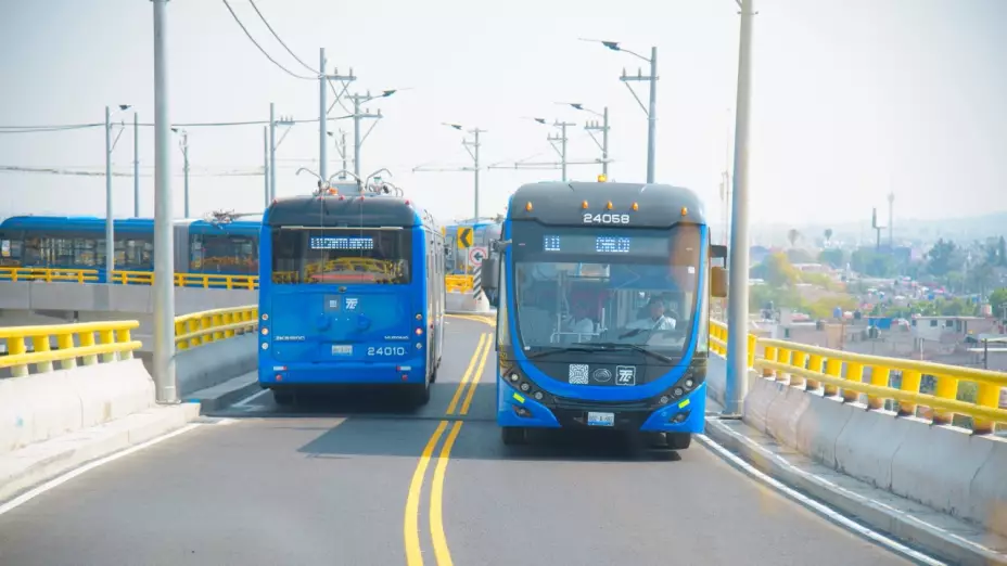 Inicia operaciones el trolebús elevado Chalco-Santa Martha: ¿Quiénes no pagan?