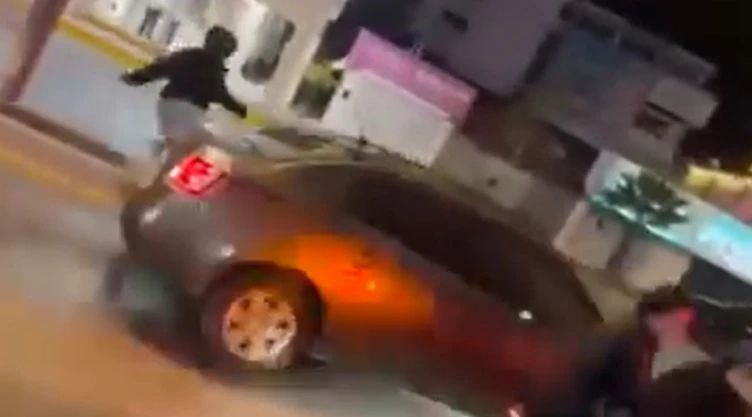 Automovilista es linchado en Culiacán, Sinaloa, tras desatar violento pleito vial con motociclistas