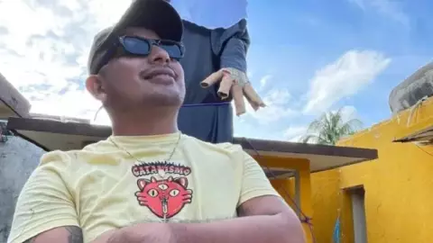Familia crea una monja gigante para quemar en Cancún en Año Viejo; esta es la tradición