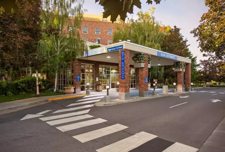 bebe-muere-olvidado-madre-al-interior-de-un-auto-washington