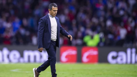 Ricardo Cadena como DT de Chivas