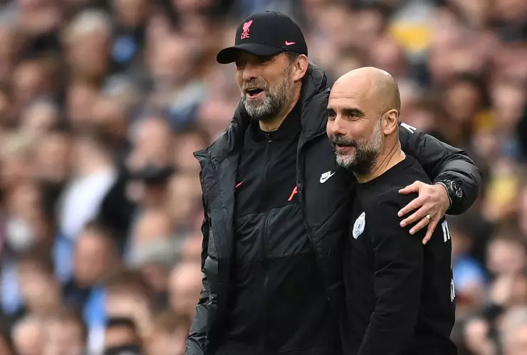 Jurgen Klopp dirigiendo en la Premier League