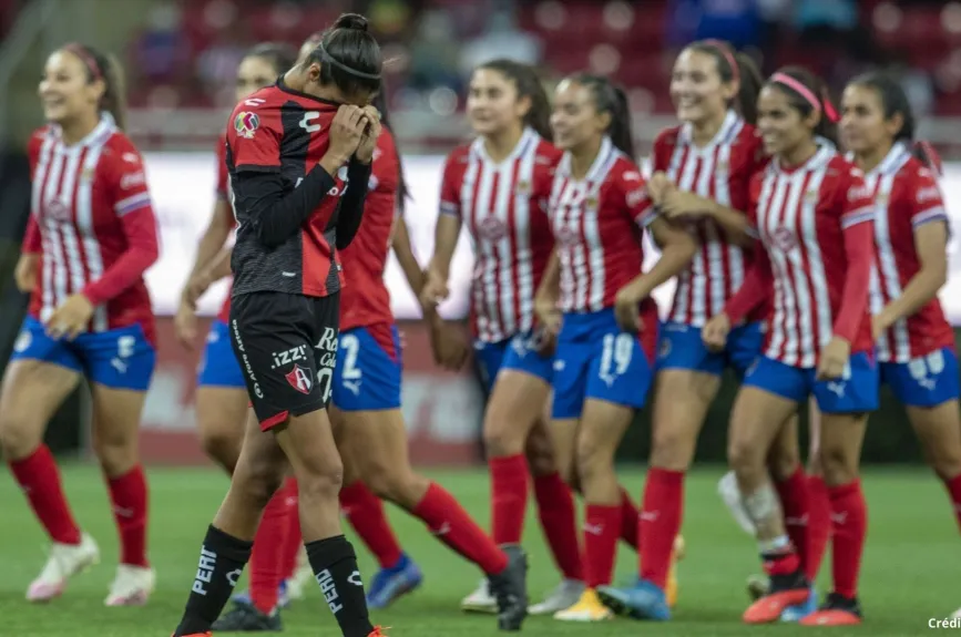 18 semifinales liga mx femenil chivas vs atlas.jpg