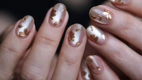 uñas ojo de gato para mujeres de 50 y 60