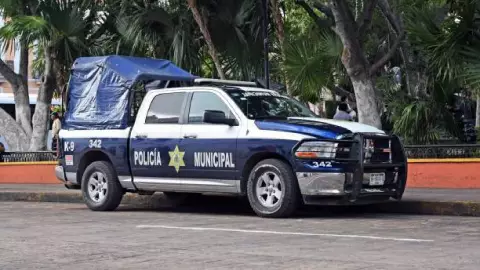 Policía