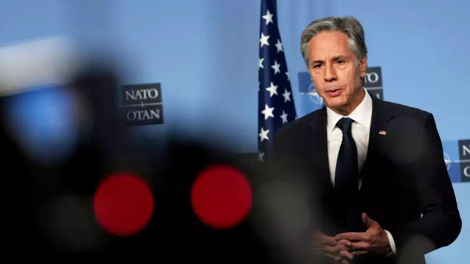 Antony Blinken antes de una reunión en la OTAN.
