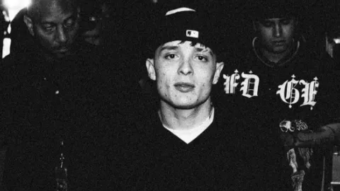 Peso Pluma recibe amenazas de muerte