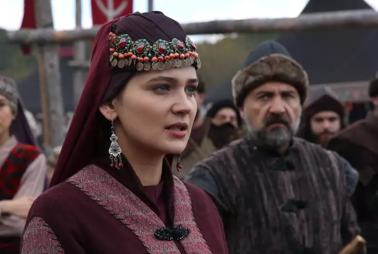 Gülsim Ali Ilhan en la serie histórica Ertugrul
