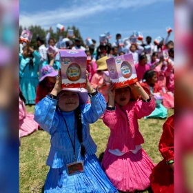 En el marco del Día del Niño, llevamos una gran sorpresa a muchos pequeños de comunidades Mazahuas y Otomíes en Lerma y San José del Rincón, Estado de México.