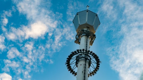 AtmosFEAR, el juego mec&aacute;nico en el que 30 personas quedaron atrapadas en Estados Unidos