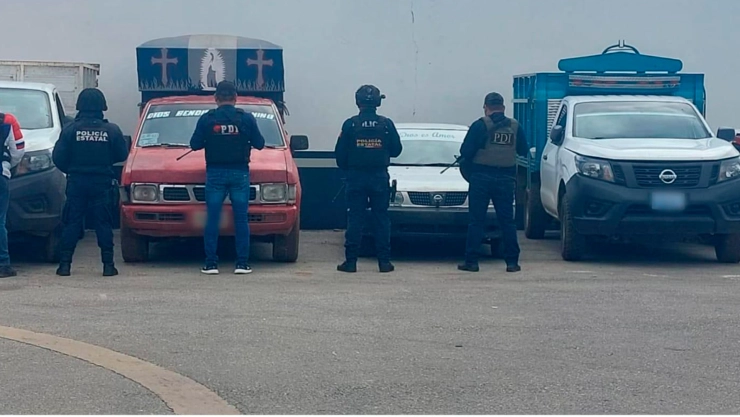 Vehículos abandonas Chenalhó