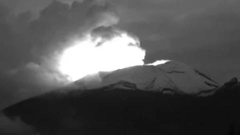 volcán popocatépetl aumenta actividad hoy octubre 2024