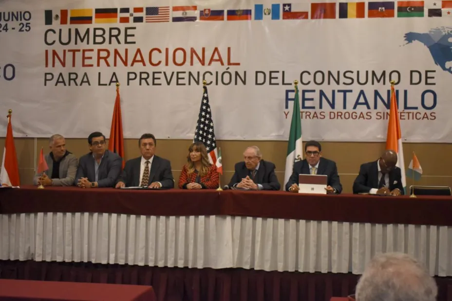 CUMBRE 1.jpg