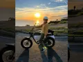 Karla en moto.jpg