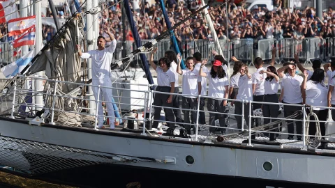 La llama olímpica llega a Marsella