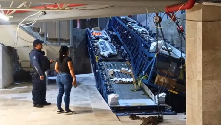 Un trabajador perdió la vida mientras realizaba labores de reparación en una plaza comercial de Poza Rica