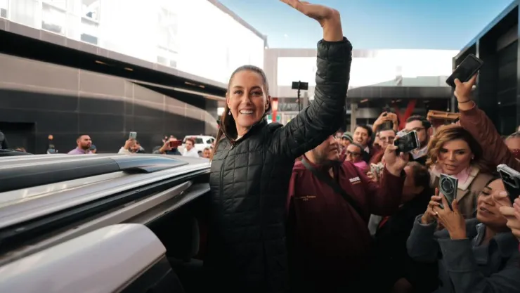 Sheinbaum recibe constancia del PVEM; será su candidata presidencial