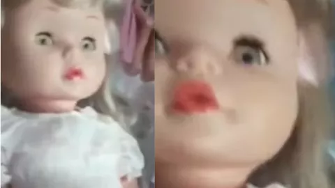 muñeca habla sola en video