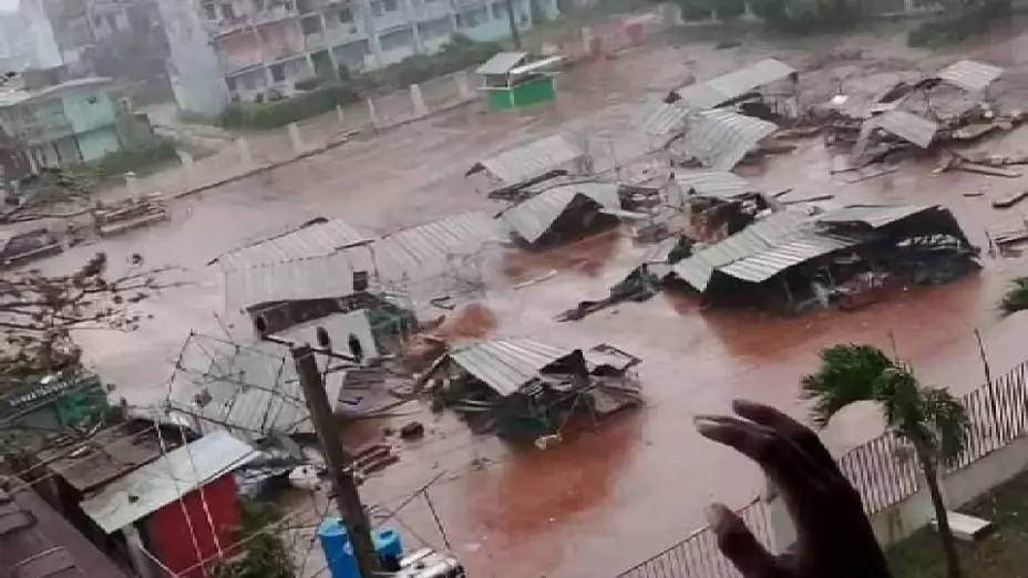 Huracán Rafael en Cuba_ Cubanos quedan en las penumbras por el ciclón categoría 3.jpg