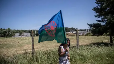 Bandera Roman&iacute;.jpeg