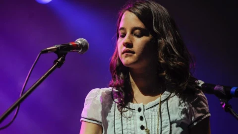 Ximena Sariñana denuncia agresión en Feria del Caballo en Texcoco