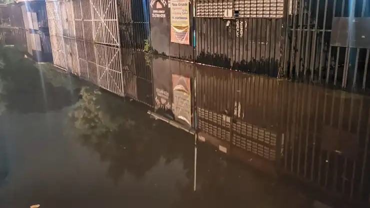fuga de agua coyoacán.jpeg