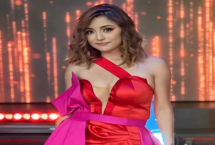 Rubí imita a Karely Ruiz