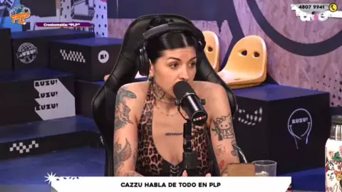 cazzu-rompio-silencio-desmintio-dicho-angela-aguilar