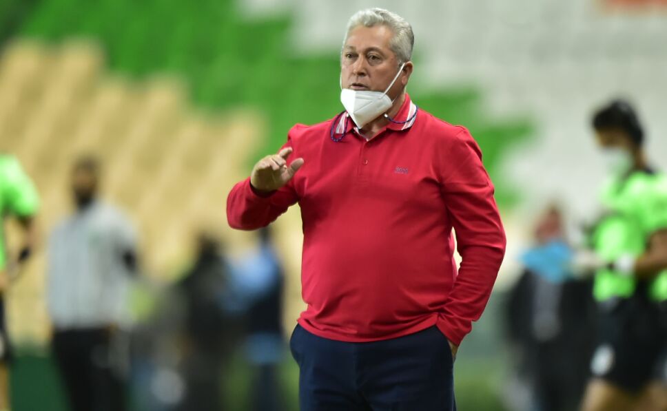 Víctor Manuel Vucetich, técnico de Chivas