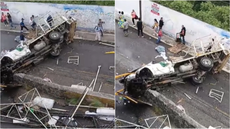 Automovilistas alcanzaron a frenar para no ser aplastados en el accidente en Cuernavaca.