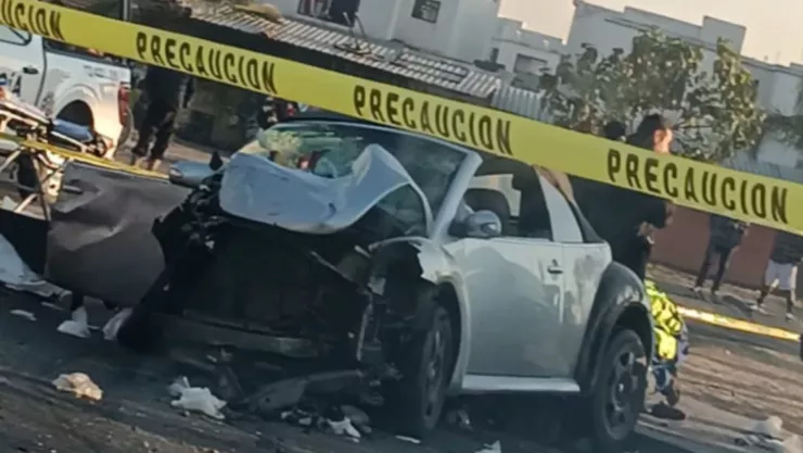 VIDEO | ¡ÚLTIMA HORA! Aparatoso accidente deja una persona sin vida y varios lesionados en Tlajomulco