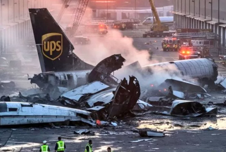 VIDEO: Así se estrelló el McDonnell Douglas MD-11 en Kentucky, EE. UU. 